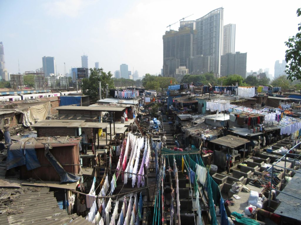 Der Wasch-Slum Dobi Gath in Mumbai